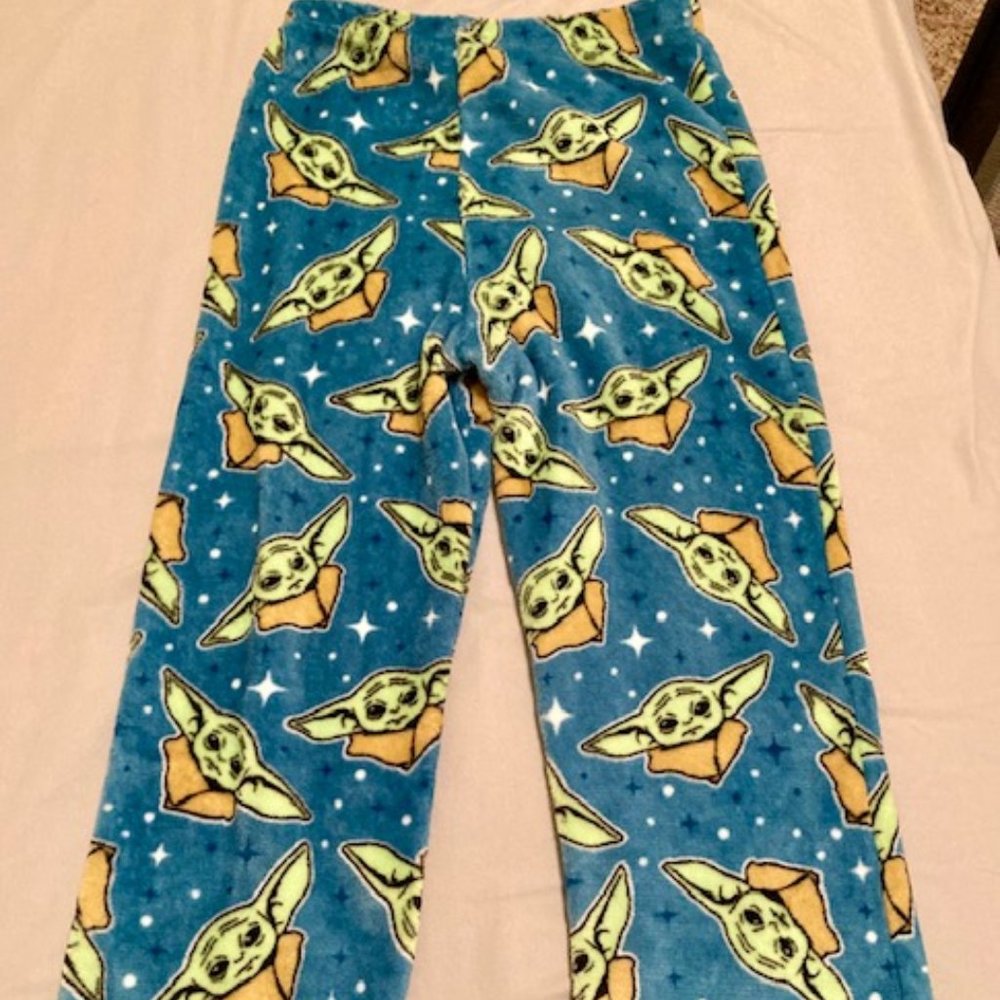 Star Wars The Child Mandalorian Grogu Fleece Pajama - "Night Flight"